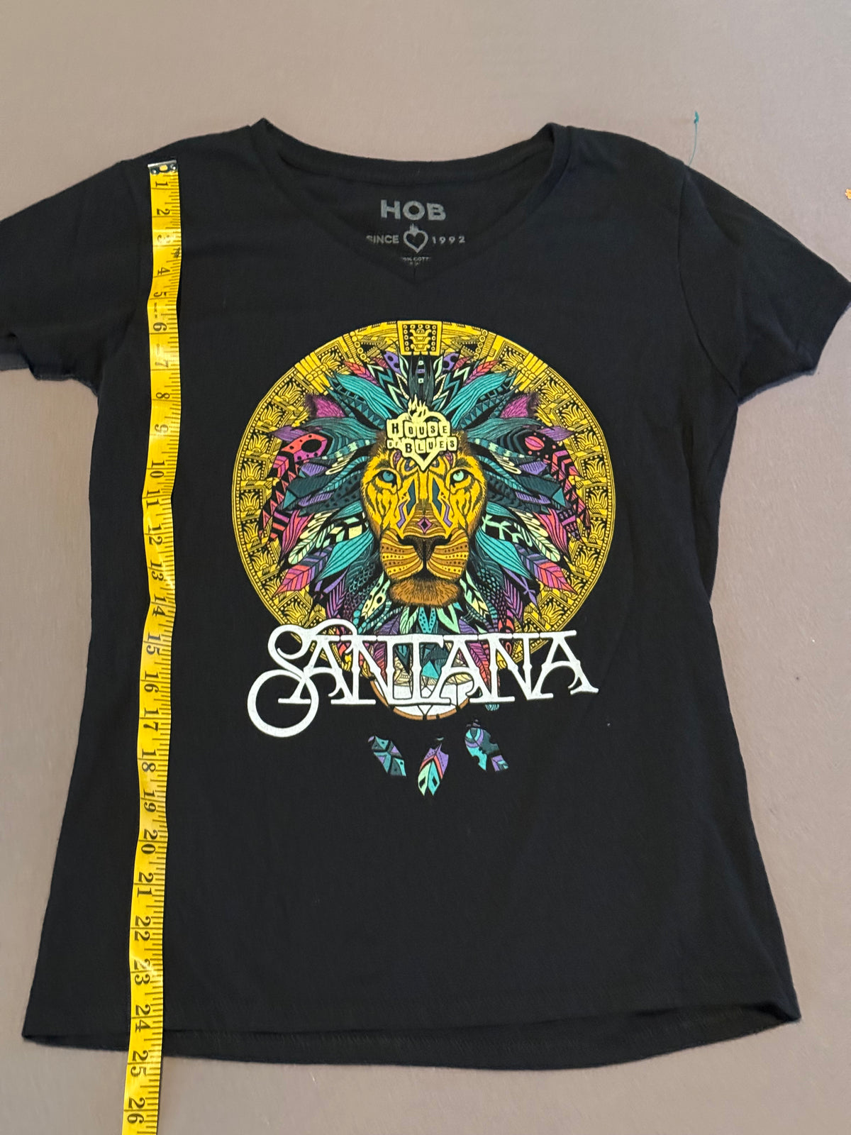 House of Blues Santana Graphic T-Shirt – Black Psychedelic Lion Tee – Women’s Medium
