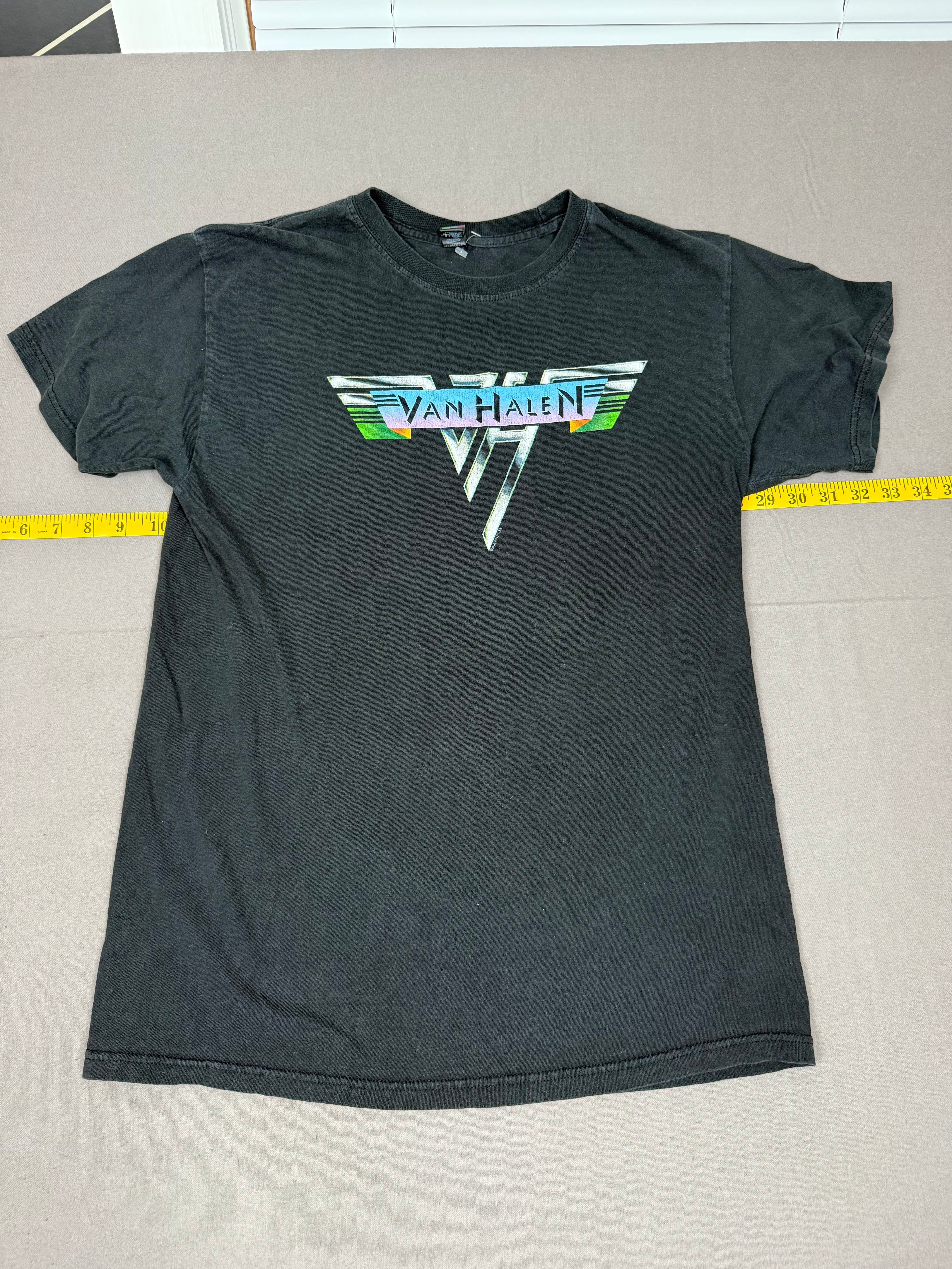 M&O Gold – Artist: Van Halen – Van Halen Graphic Band T-Shirt – Size: Medium