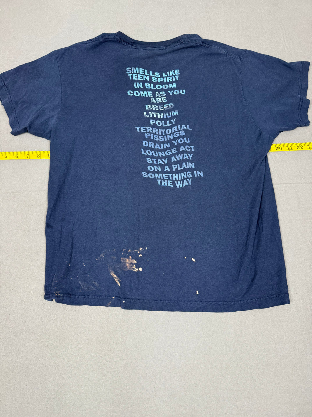 Nirvana – Album: Nevermind – Nevermind Tracklist Graphic T-Shirt