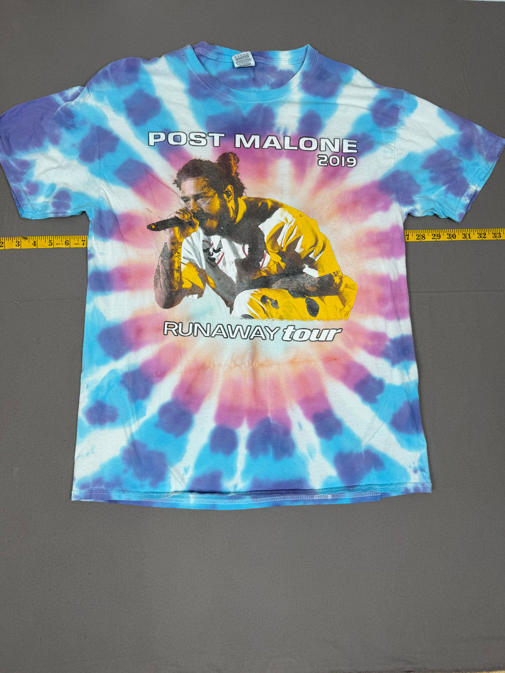 Runaway Tour – Year: 2019/ Post Malone Tour T