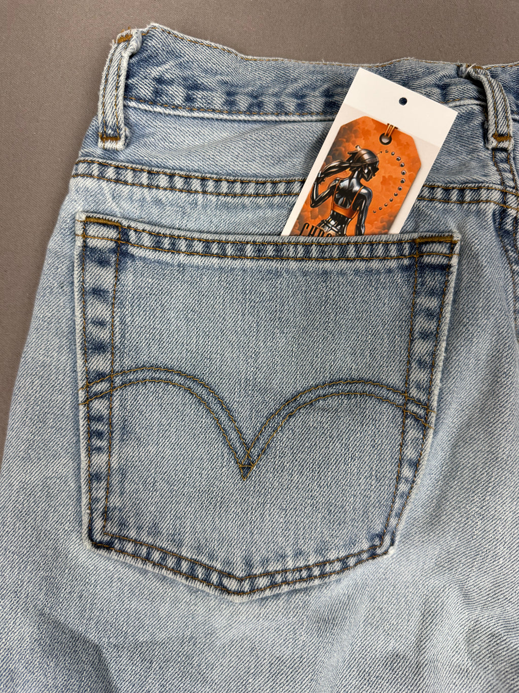 Vintage Levi’s 505 Regular Straight Jeans 04/2008