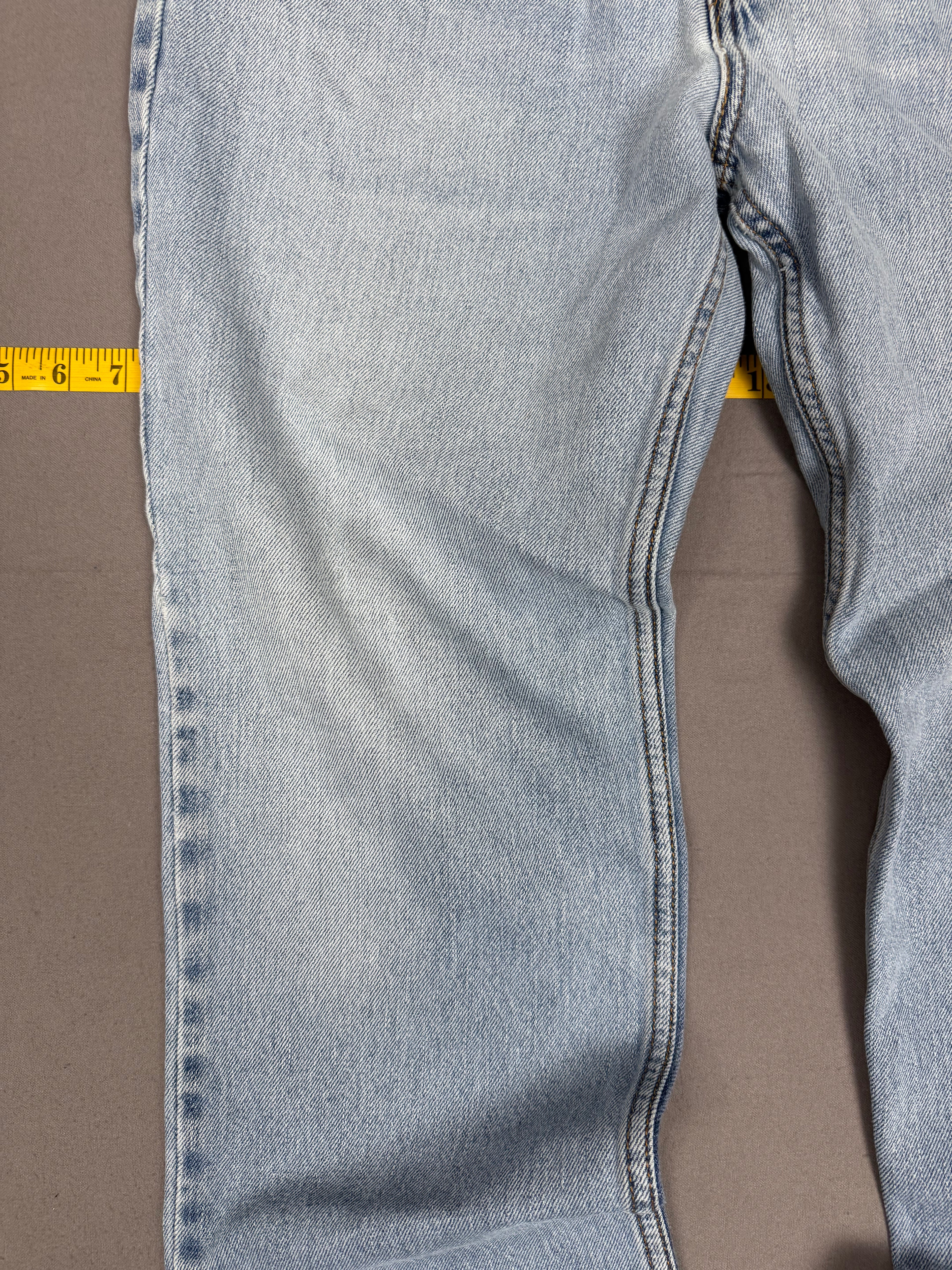 Vintage Levi’s 505 Regular Straight Jeans 04/2008