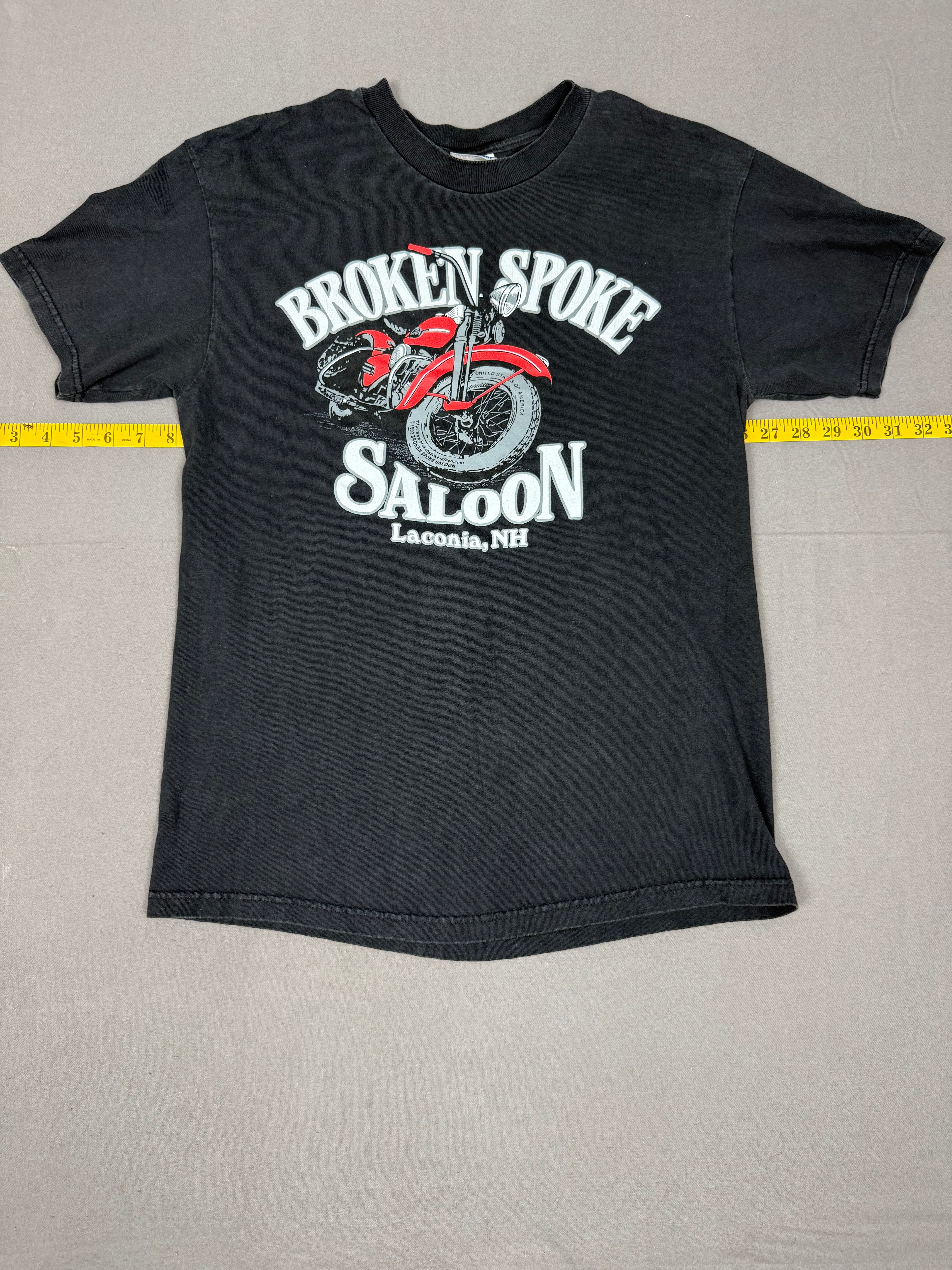 Hanes – Broken Spoke Saloon Laconia Motorcycle Rally Graphic T-Shirt – Size: Medium – Color: Faded Black