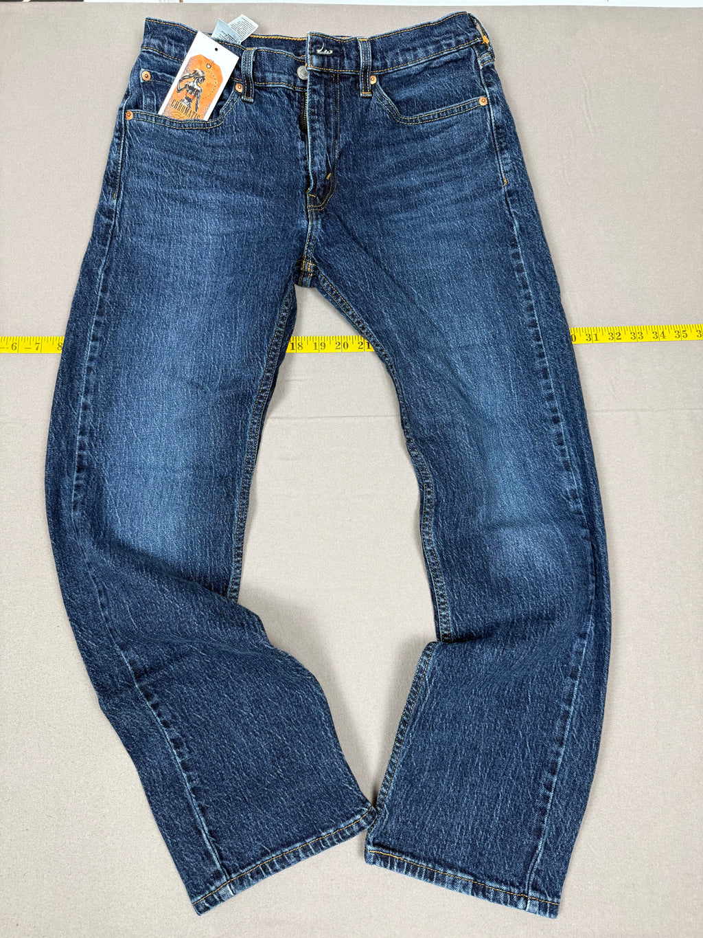 Levi’s – Model: 505 – Regular Straight-Leg Jeans – Size: 32 × 30