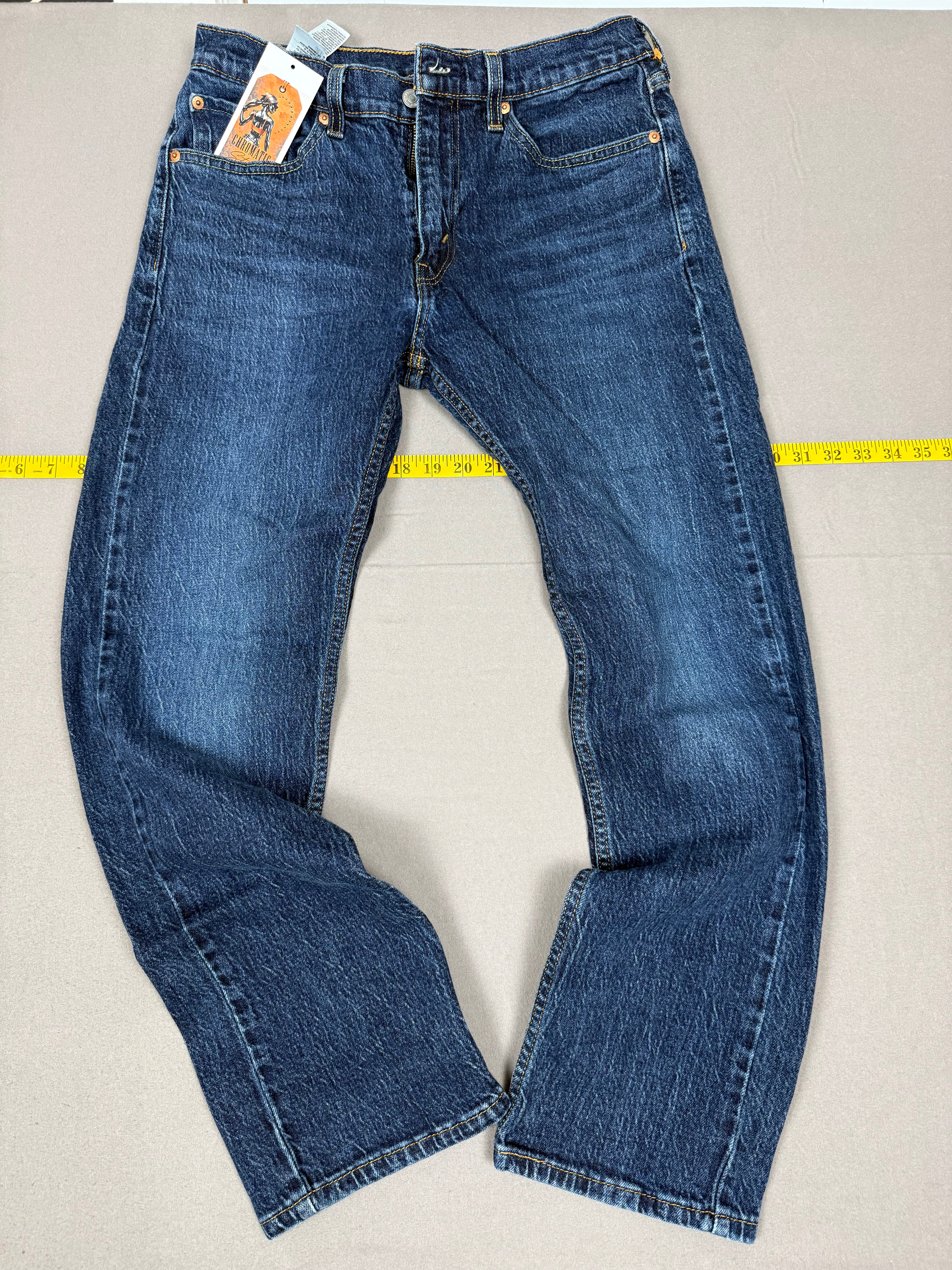 Levi’s – Model: 505 – Regular Straight-Leg Jeans – Size: 32 × 30