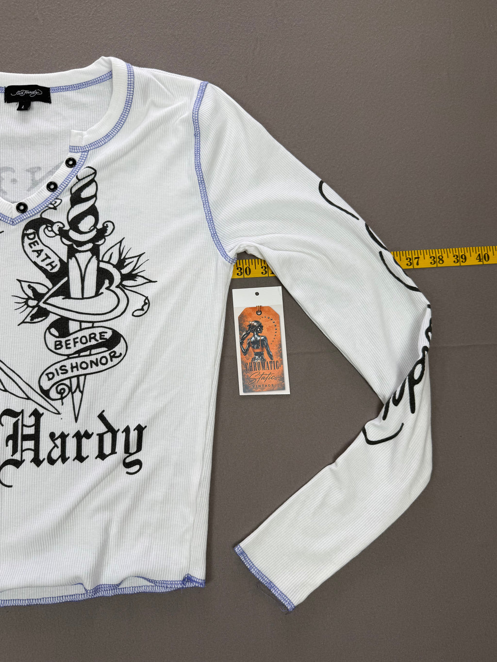 Ed Hardy – Women’s Graphic Thermal Long-Sleeve Shirt – Size: Large – Color: White / Black – Neckline: V-Neck