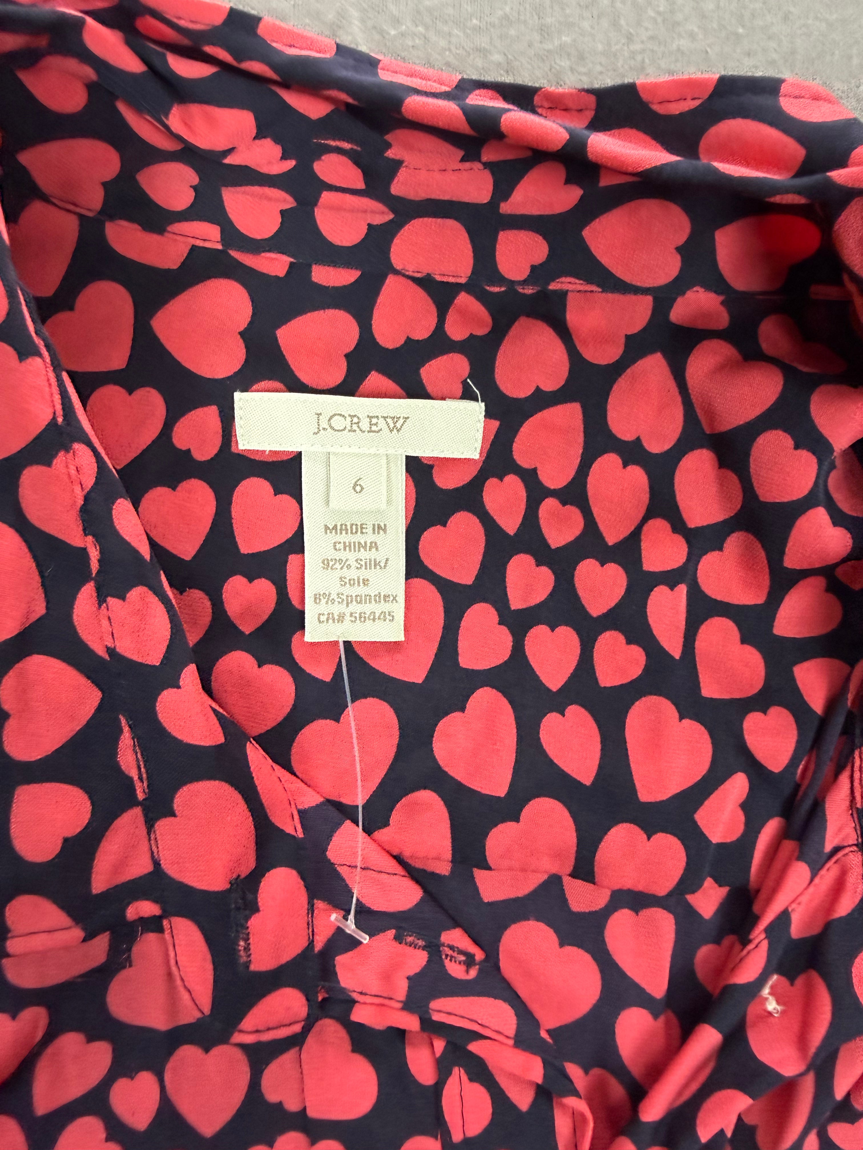 J.Crew – Women’s Silk Heart-Print Button-Down Shirt – Size: 6 – Color: Black / Red – Pattern: All-Over Red Hearts