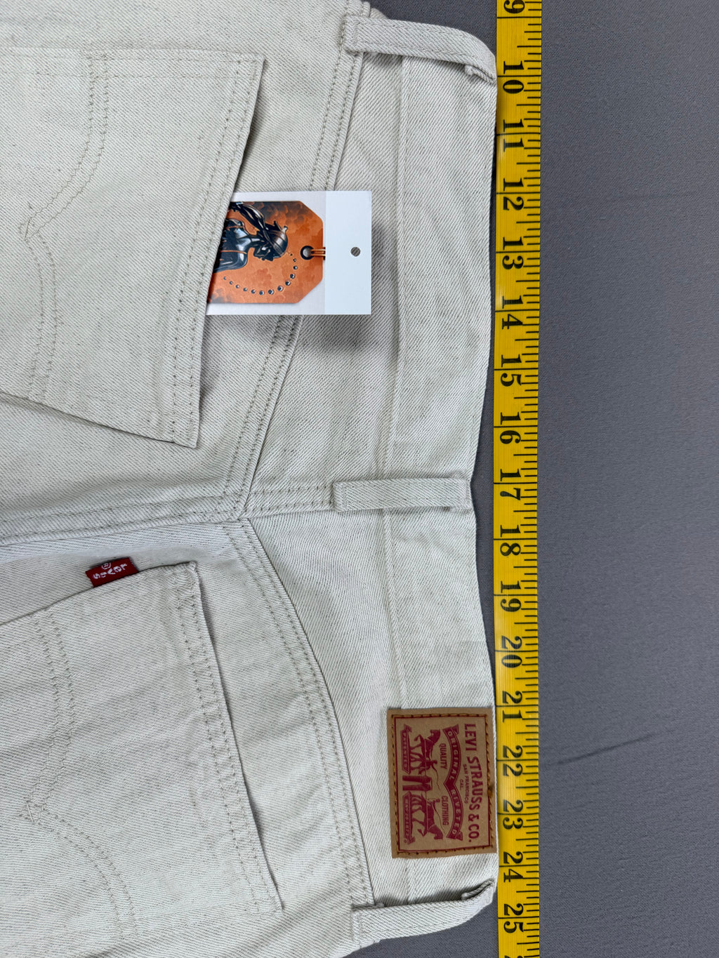 Levi’s Off-White Cotton Linen Jeans