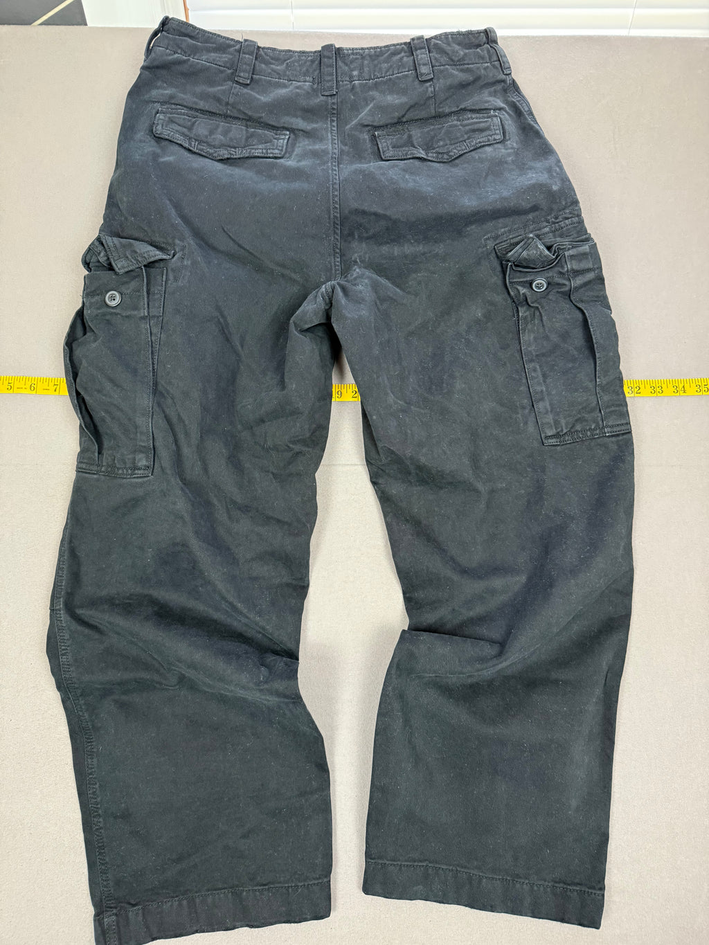 Abercrombie & Fitch Vintage-Inspired Baggy Cargo Pants