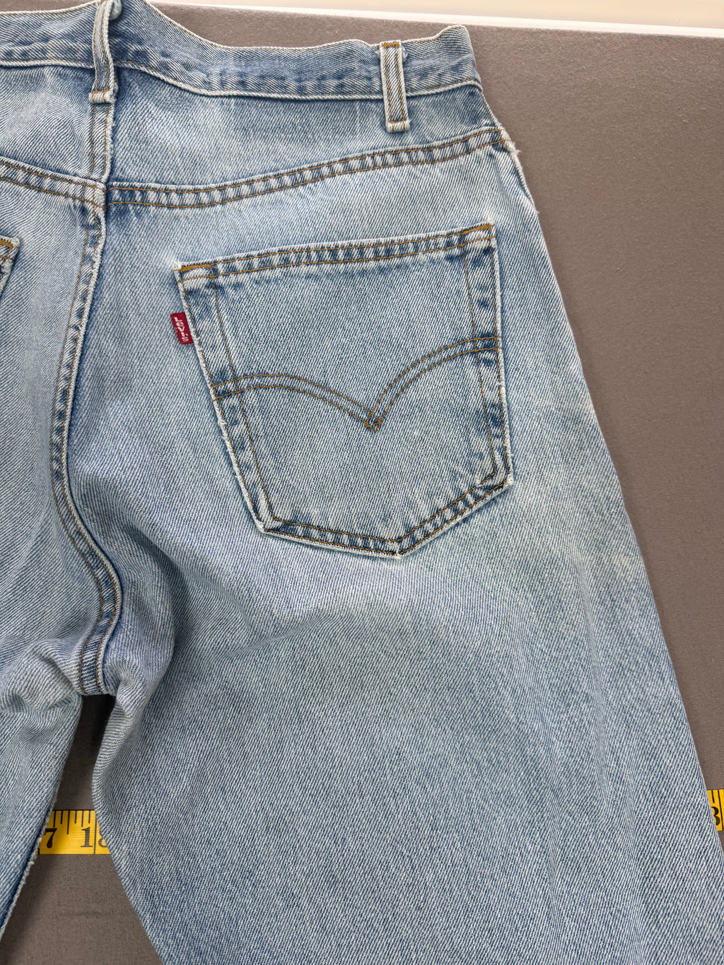 Vintage Levi’s 505 Light Wash Denim Jeans Made in Canada