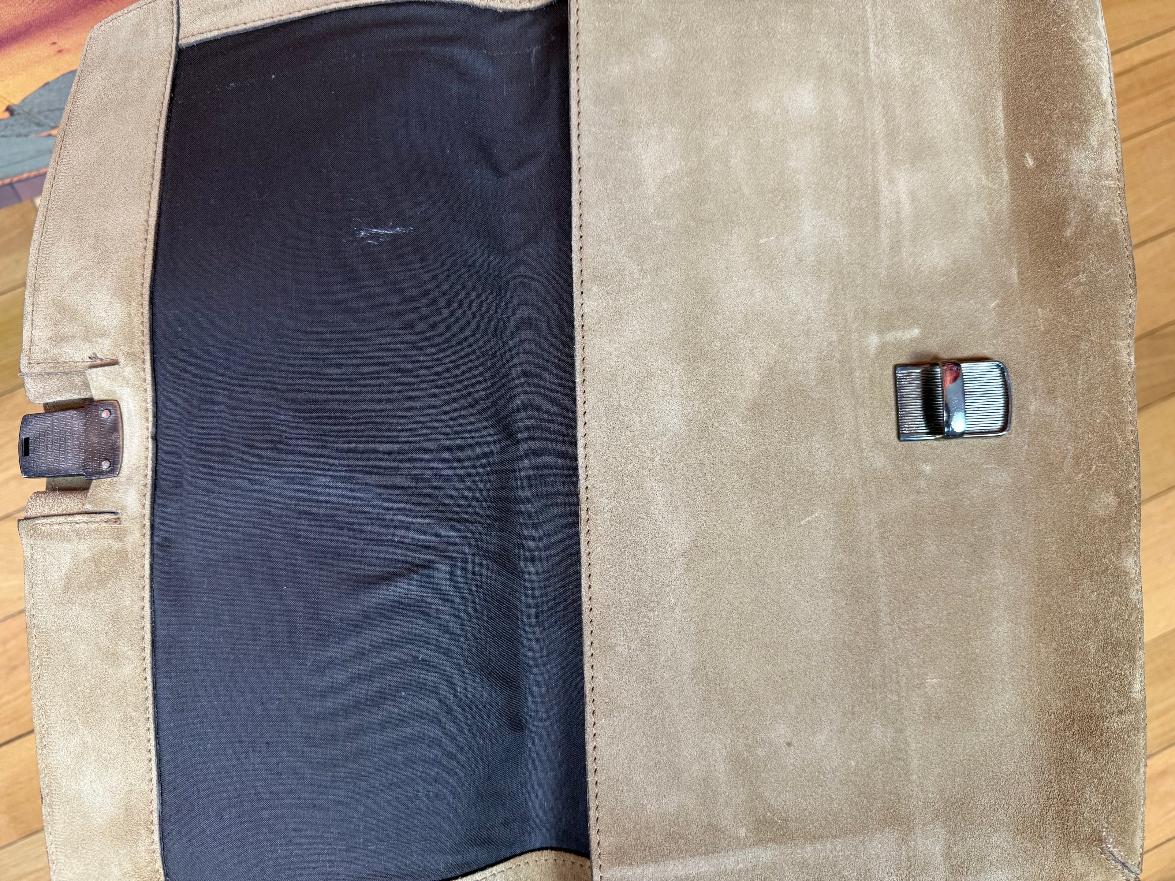 Zara Basic Minimalist Tan Nubuck Suede Leather Messenger Bag