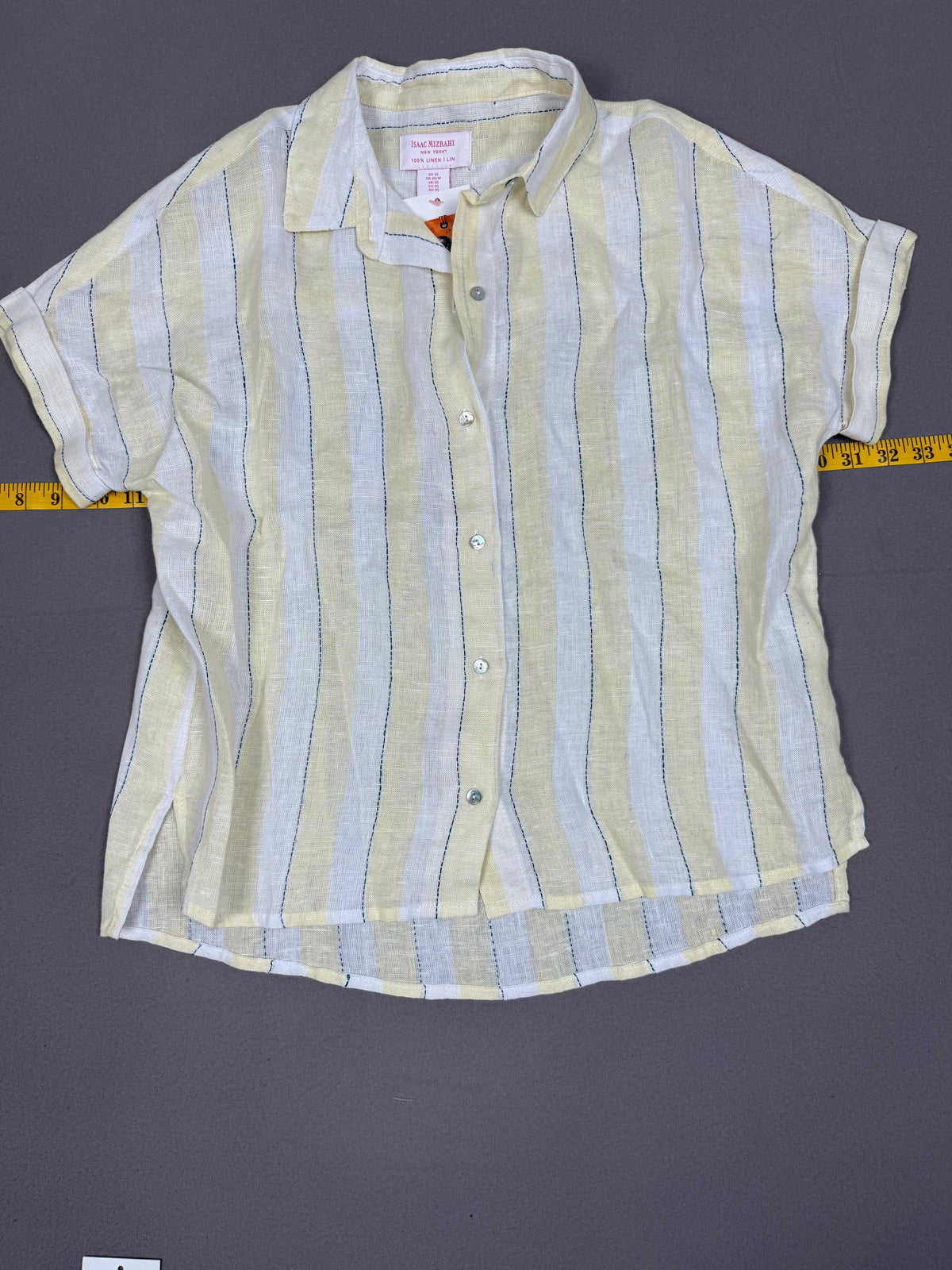 Isaac Mizrahi New York – Striped Linen Short-Sleeve Button-Down Shirt – US XS