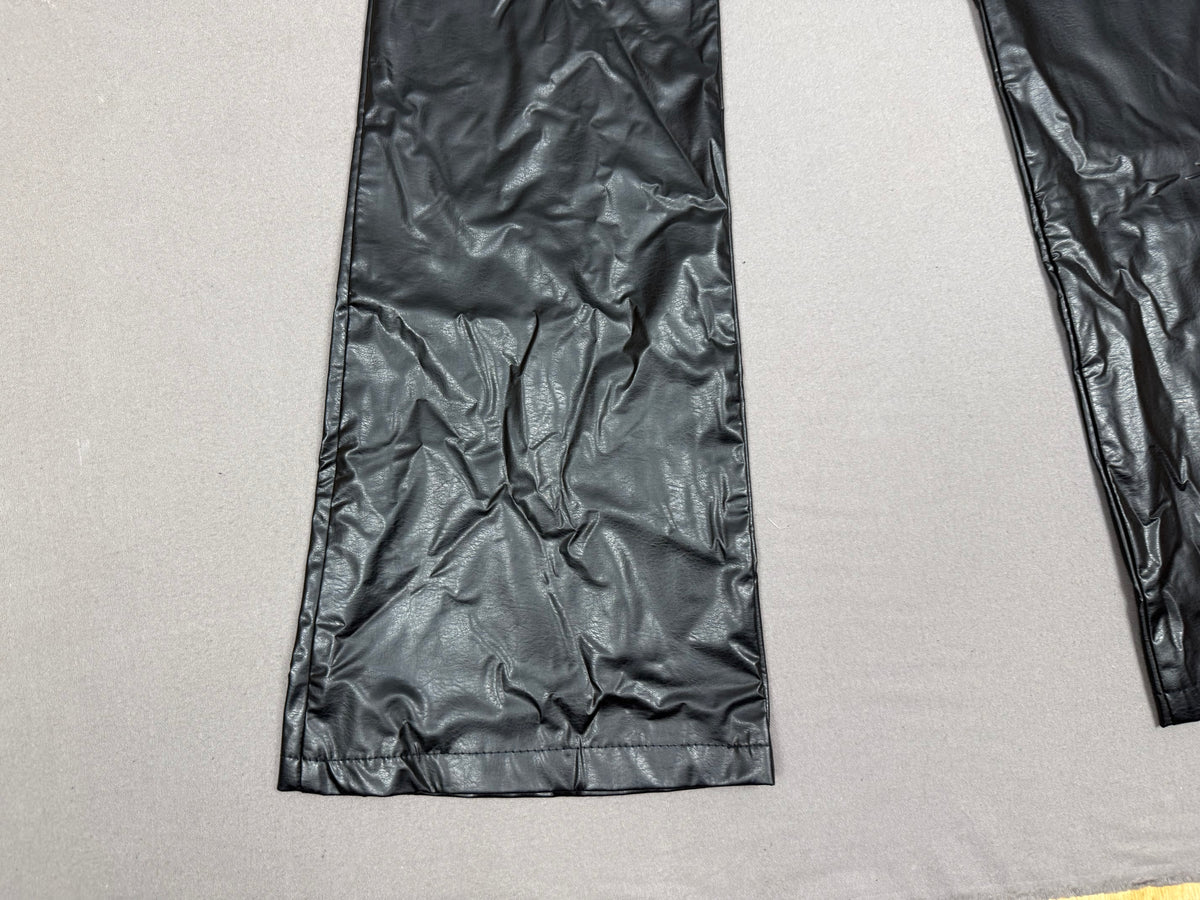 Y2K SUPI STROLL Black Faux Leather Belted Flare Pants – Early 2000s