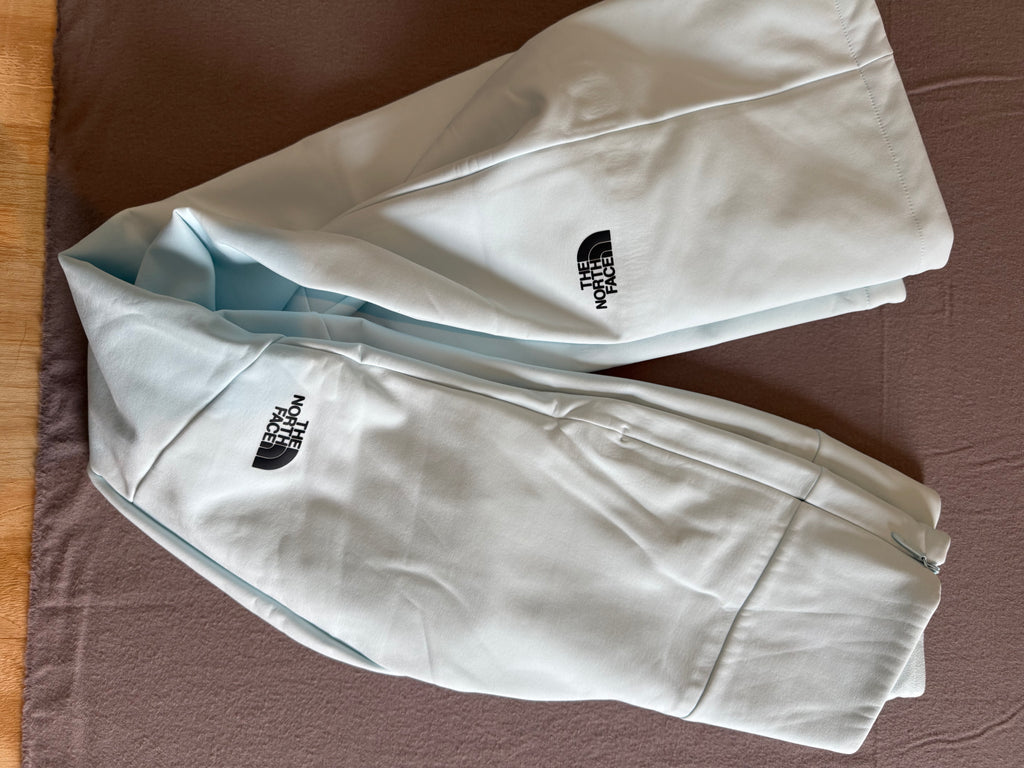 The North Face Women’s WindWall Softshell Flare Pants – Icy Blue – Size 0