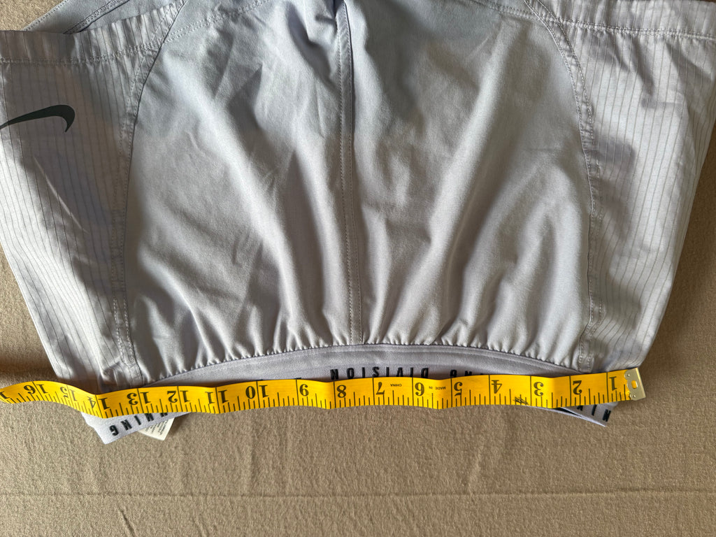Nike Running Division Dri-FIT Shorts – Light Gray / Lavender – Size Small