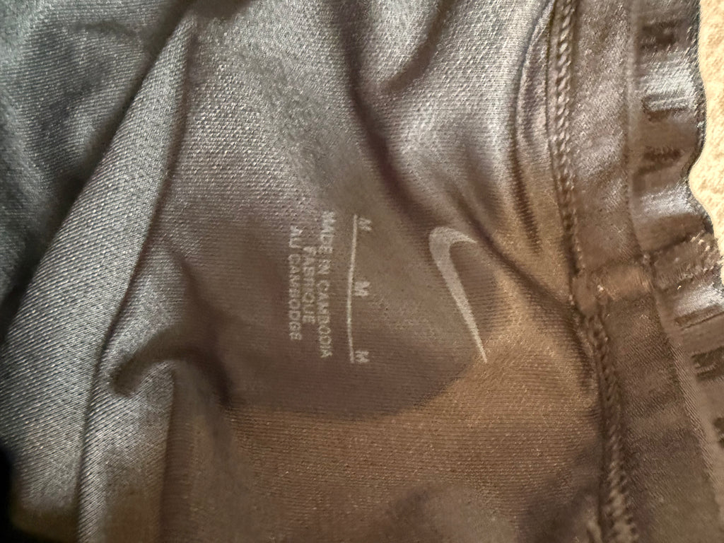 Nike Running Division Dri-FIT Black Gray Grid Performance Shorts Men’s M