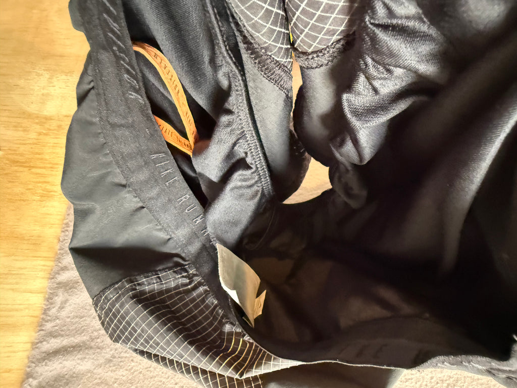 Nike Running Division Dri-FIT Black Gray Grid Performance Shorts Men’s M