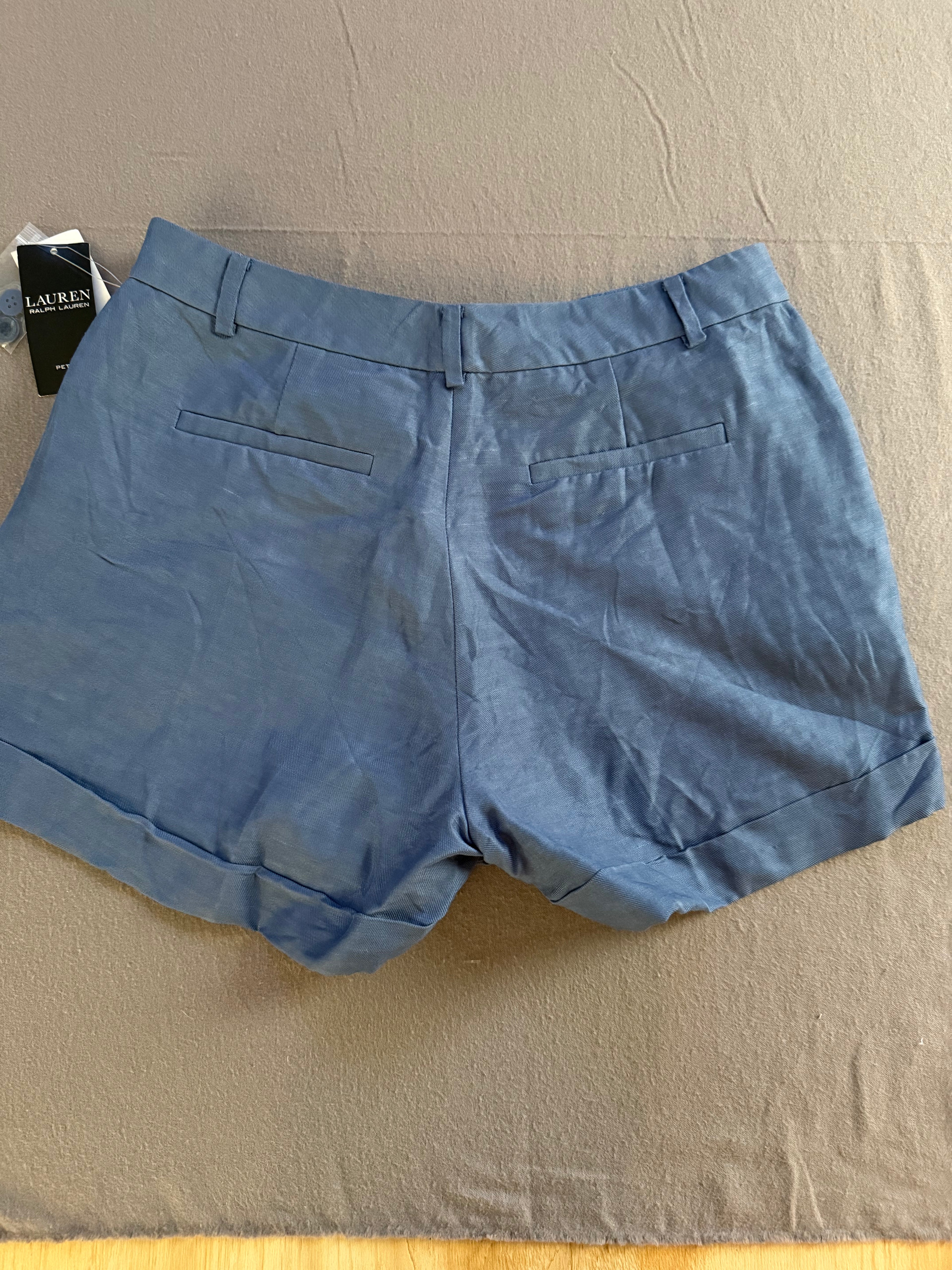 Lauren Ralph Lauren Petite Blue Tailored Cuffed Shorts NWT Size 4P