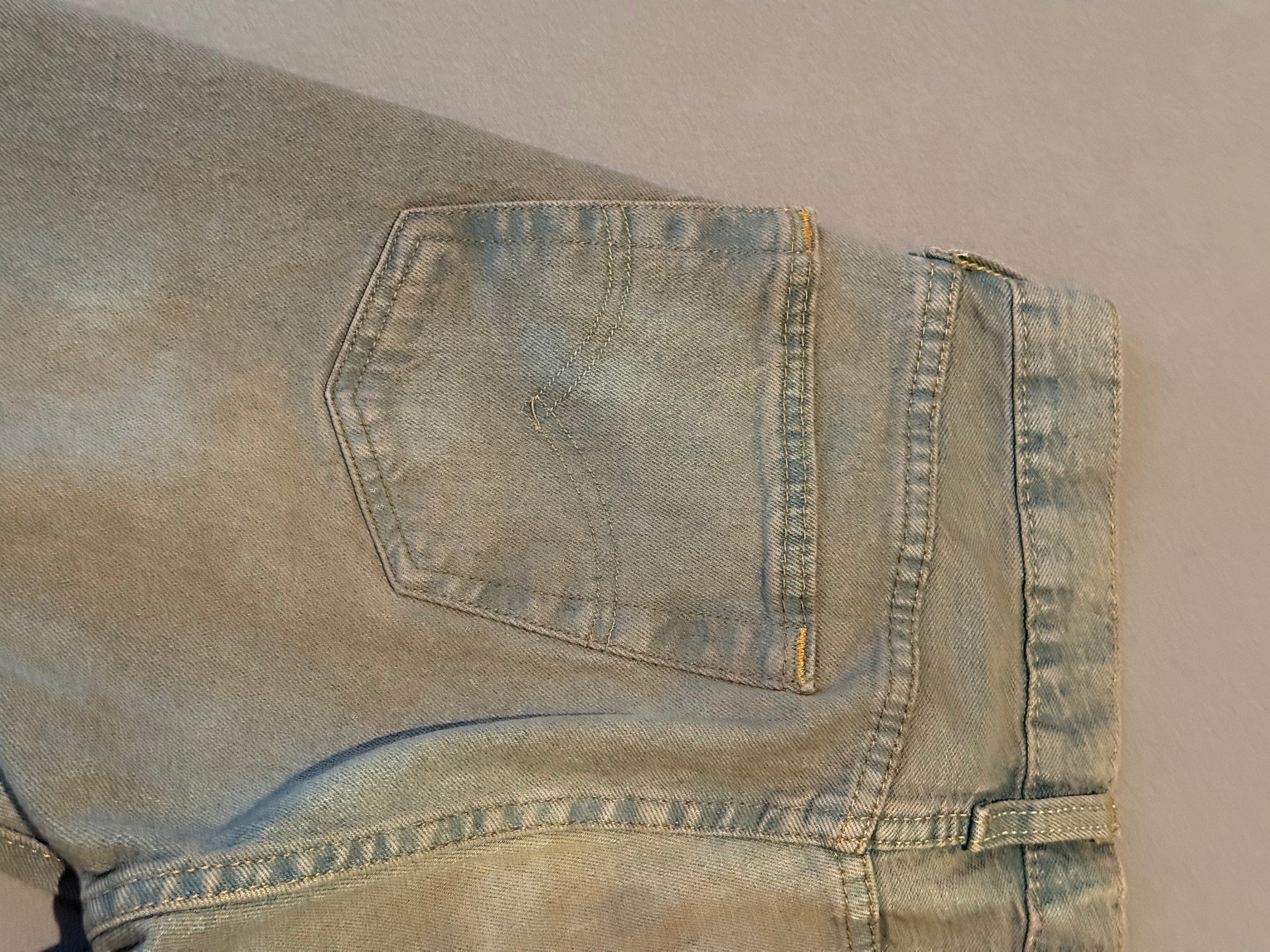 Levi’s 501 Original Fit Jeans W29 L32 Gray Wash Button Fly Straight Leg Denim