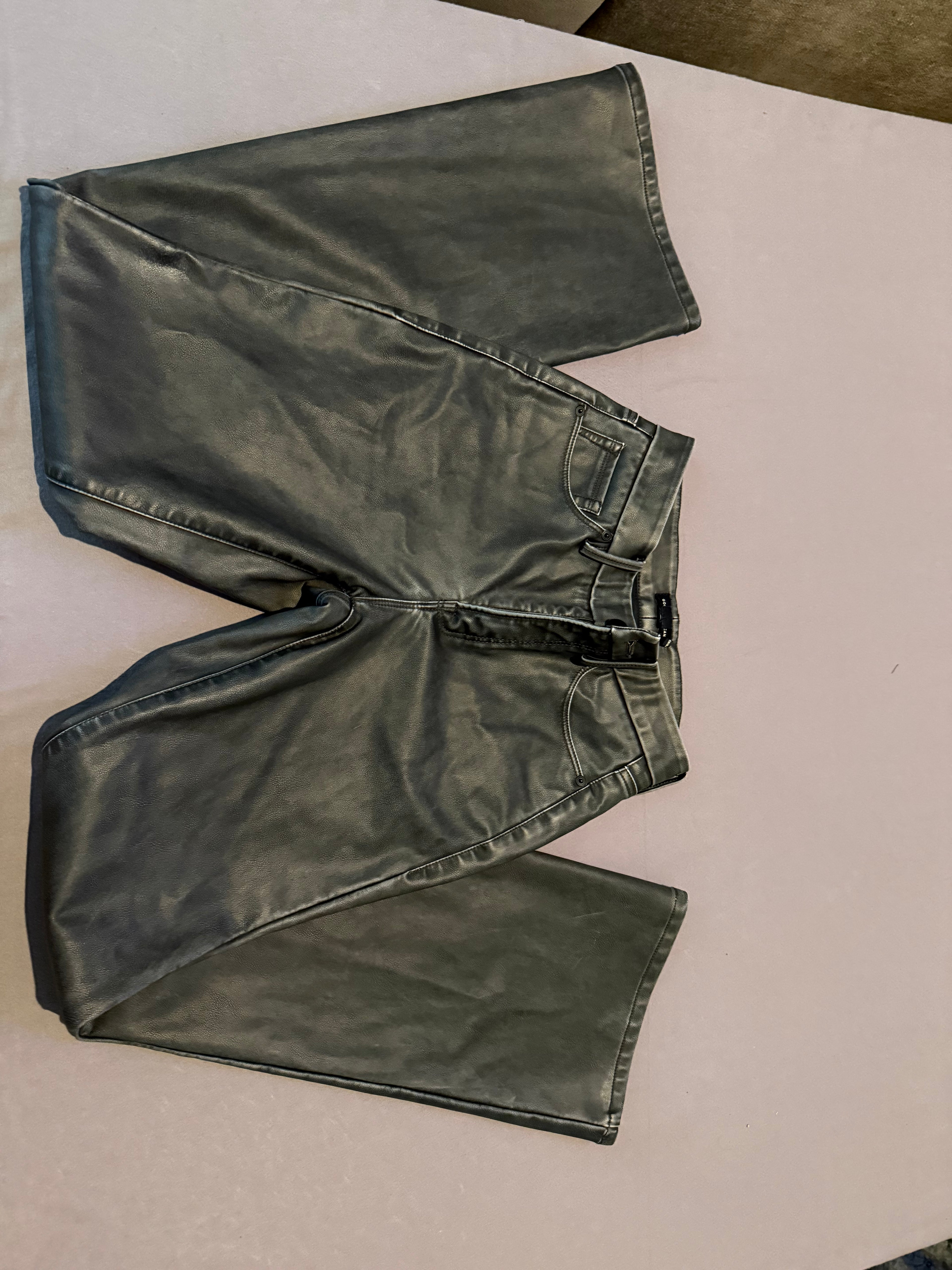 Good American Black Faux Leather Flare Pants Jeans Size 2 / 26 High Rise