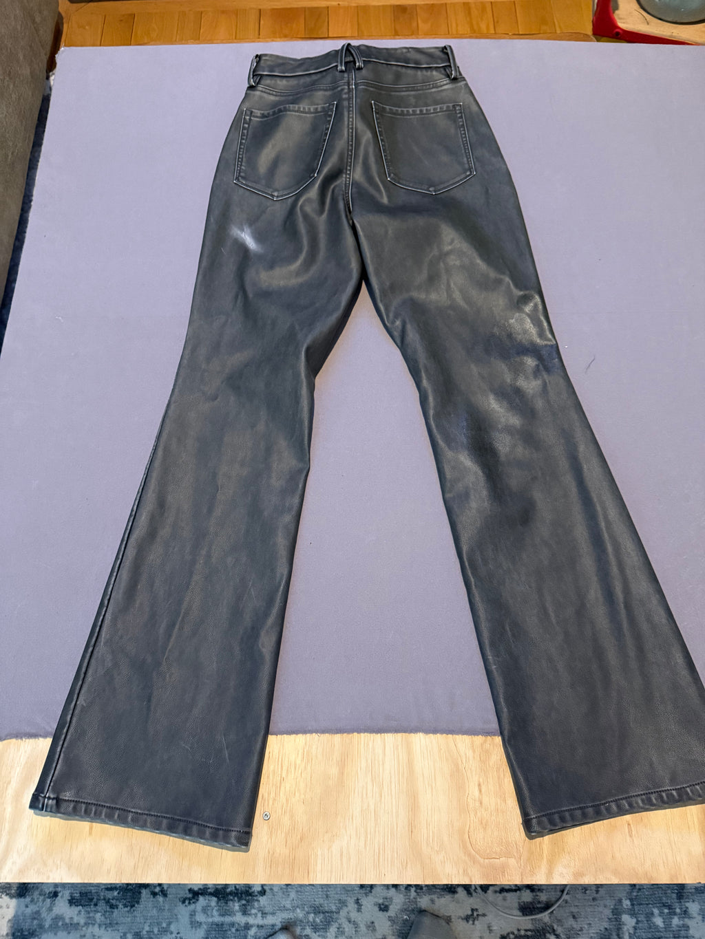 Good American Black Faux Leather Flare Pants Jeans Size 2 / 26 High Rise