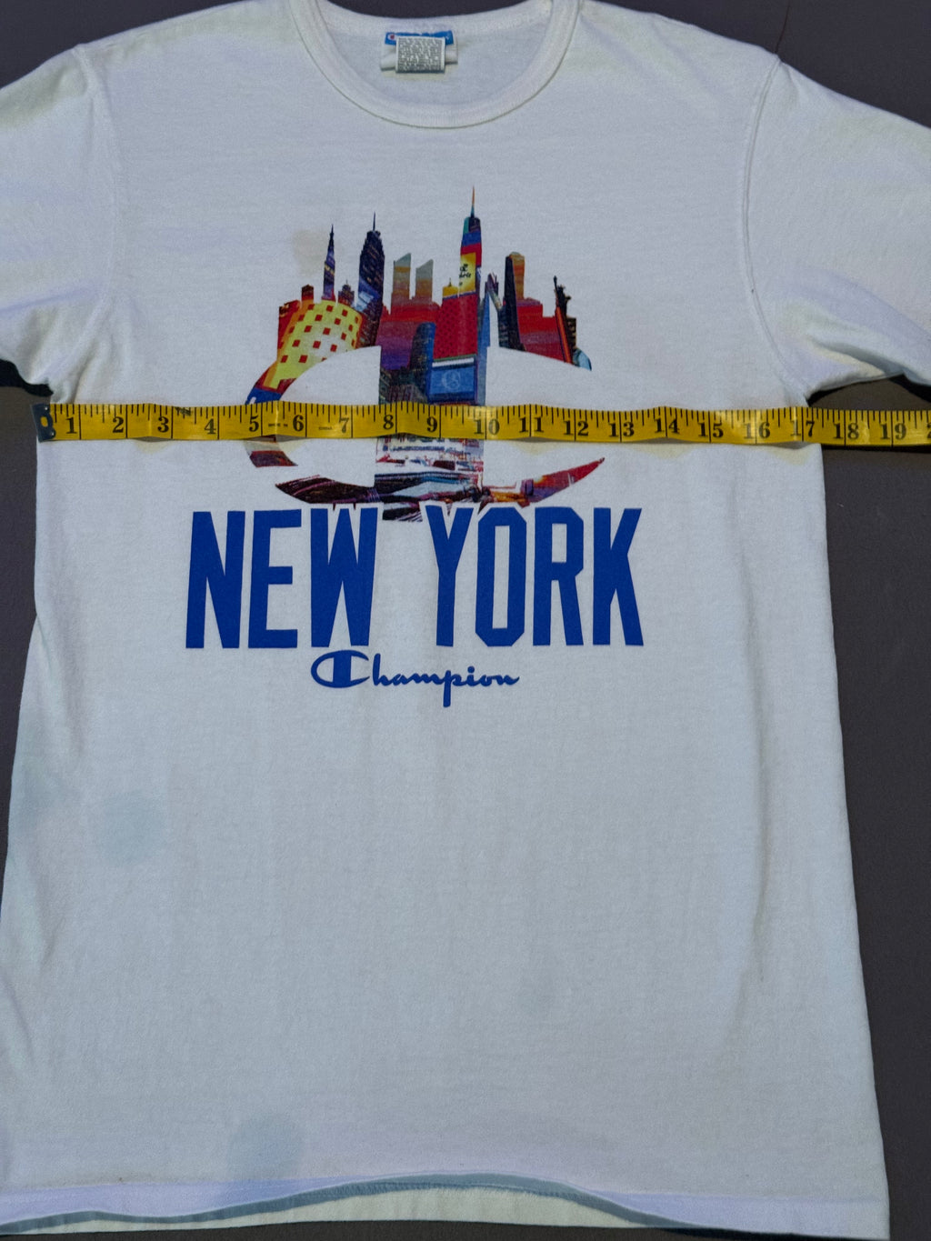 Vintage Champion New York Graphic T-Shirt White Small 100% Cotton NYC Skyline Tee