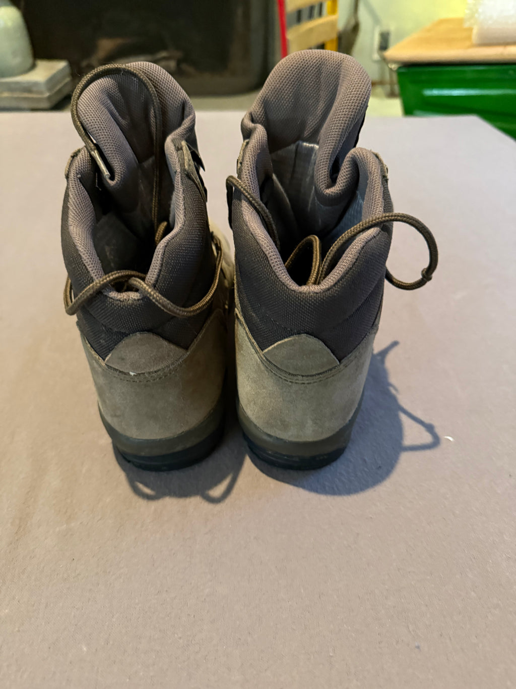 Vintage Vasque Alpha GTX Gore-Tex Hiking Boots – Olive Brown Suede & Mesh