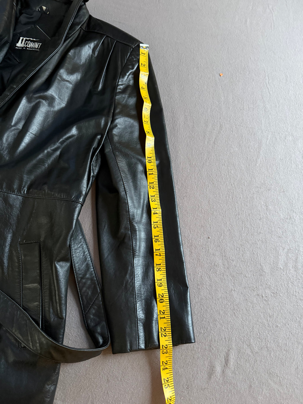 Vintage Black Genuine Leather Belted Jacket Coat – Made in Argentina – Size M/L Estimated