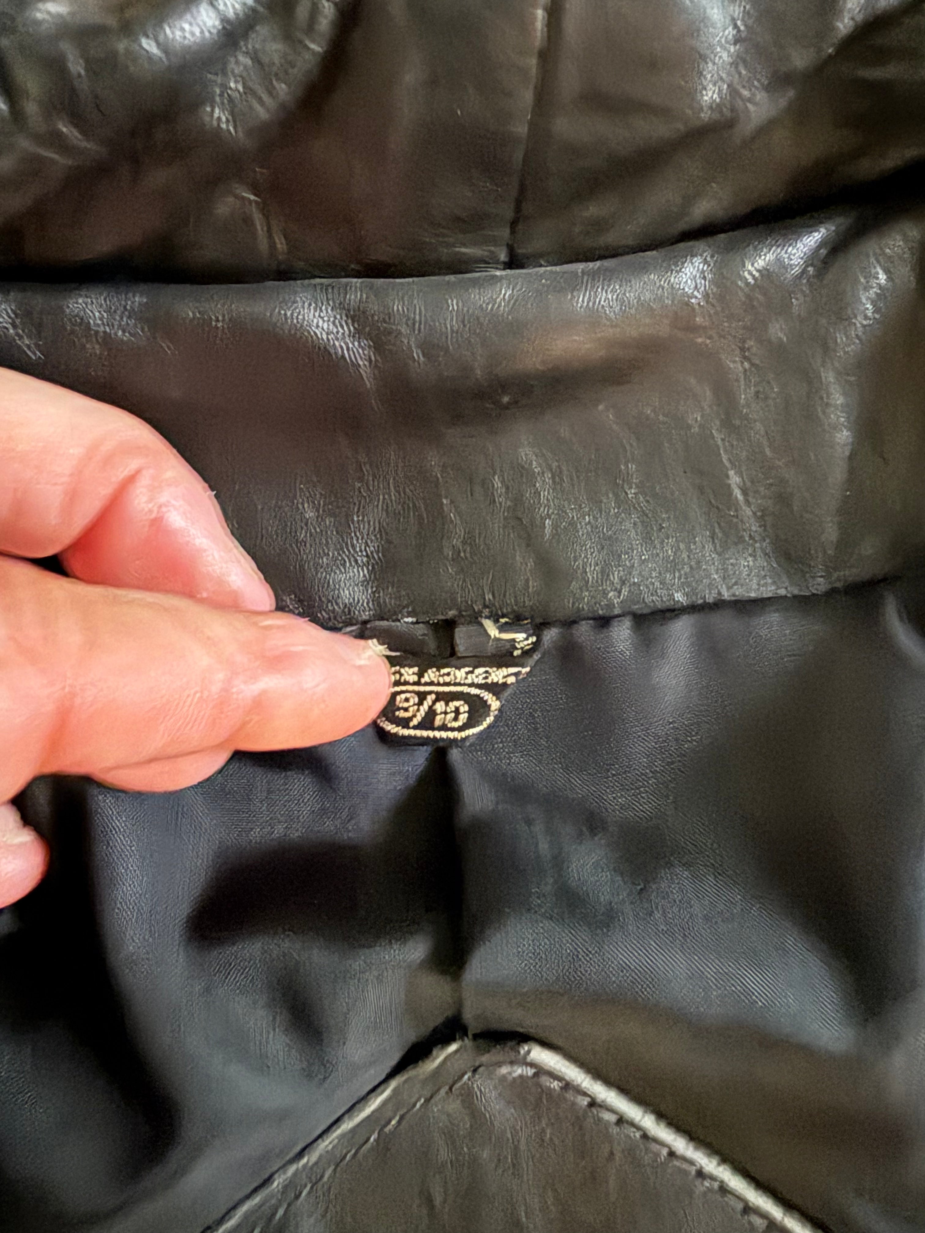 Vintage Black Genuine Leather Belted Jacket Coat – Made in Argentina – Size M/L Estimated