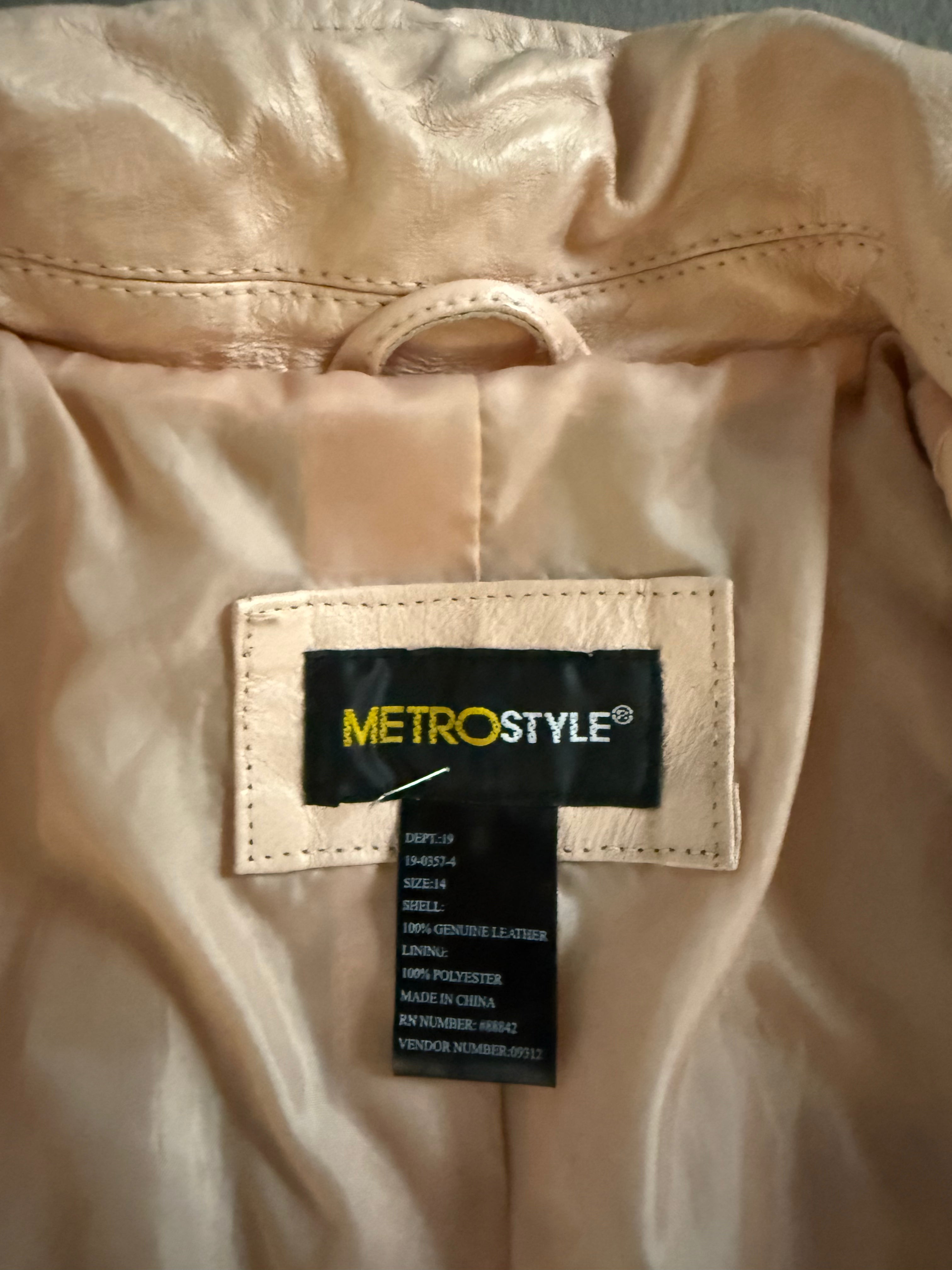 Vintage Metro Style Light Pink Leather Jacket – Size 14