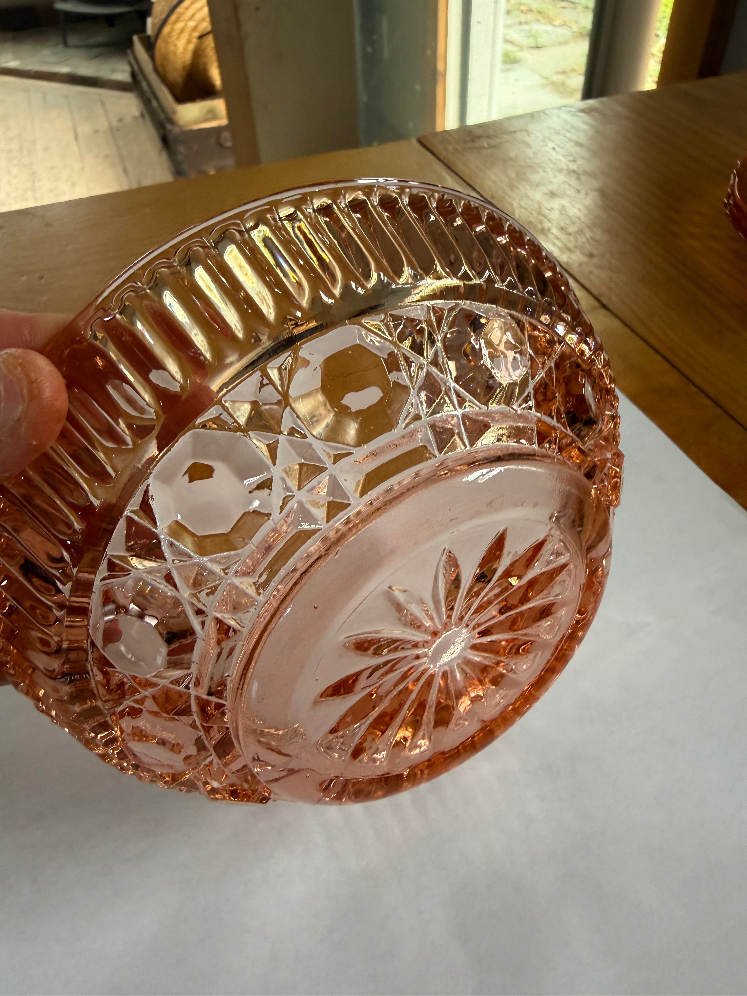 Vintage Pink Pressed Glass Serving Bowl – Starburst & Diamond Cut Pattern – Scalloped Rim – Retro Glassware
