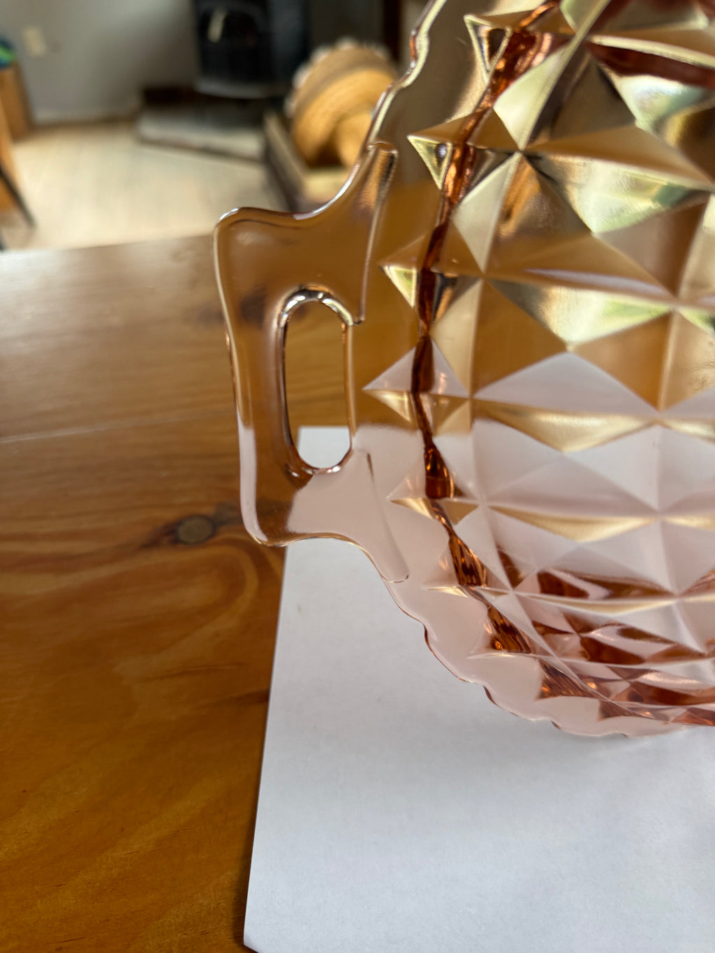 Vintage Pink Depression Style Glass Bowl – Ornate Starburst Diamond Pattern Scalloped Edge