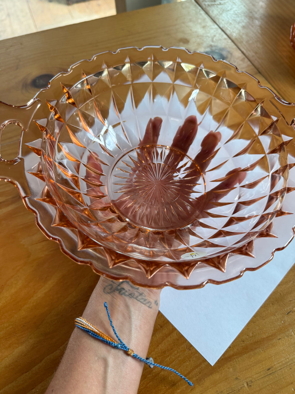 Vintage Pink Depression Style Glass Bowl – Ornate Starburst Diamond Pattern Scalloped Edge