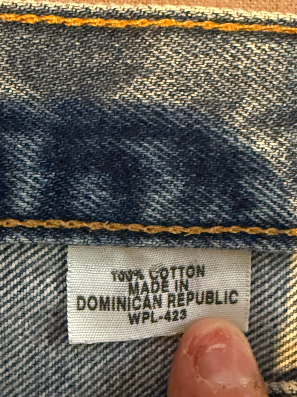 Vintage Levi’s 501 Jeans W33 L30 – Distressed Medium Wash Button Fly Straight Leg Denim